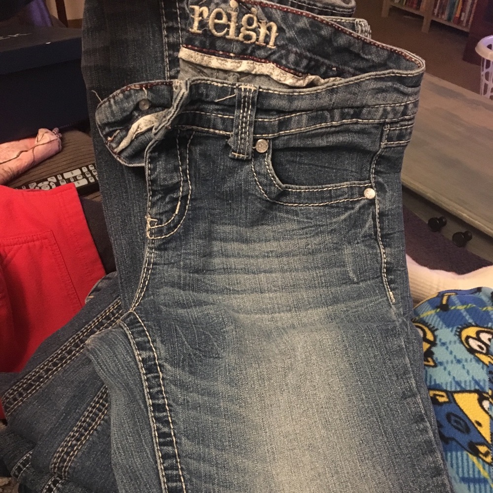 Reign jeans size 9 curvy